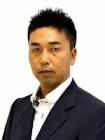 山下芳輝
