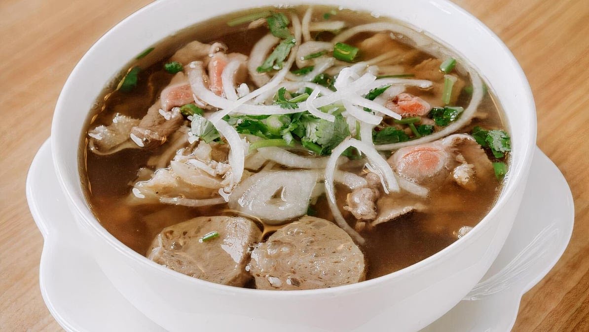 Lotus Pond Vietnamese Cuisine by null