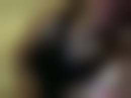 Omegle girls nudes|Stoner chick gets naked on omegle.mp4