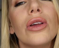 The goldy rush who is in control you or red lips jpg x Lip fetish