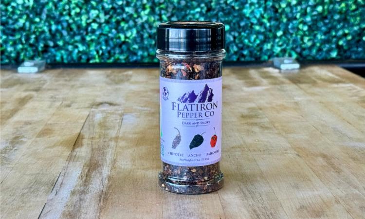 Thunderbolt Pizza by null