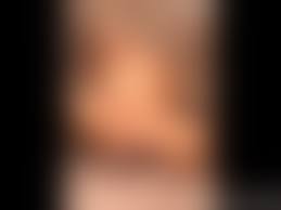 omafotze.com pussy closeup 