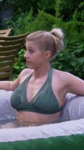 Jodie sweetin bikini scene in fuller house jpg x Jodie sweetin sex