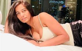 Poonam pandey wikiwand jpg x Indian poonam pandey chopra