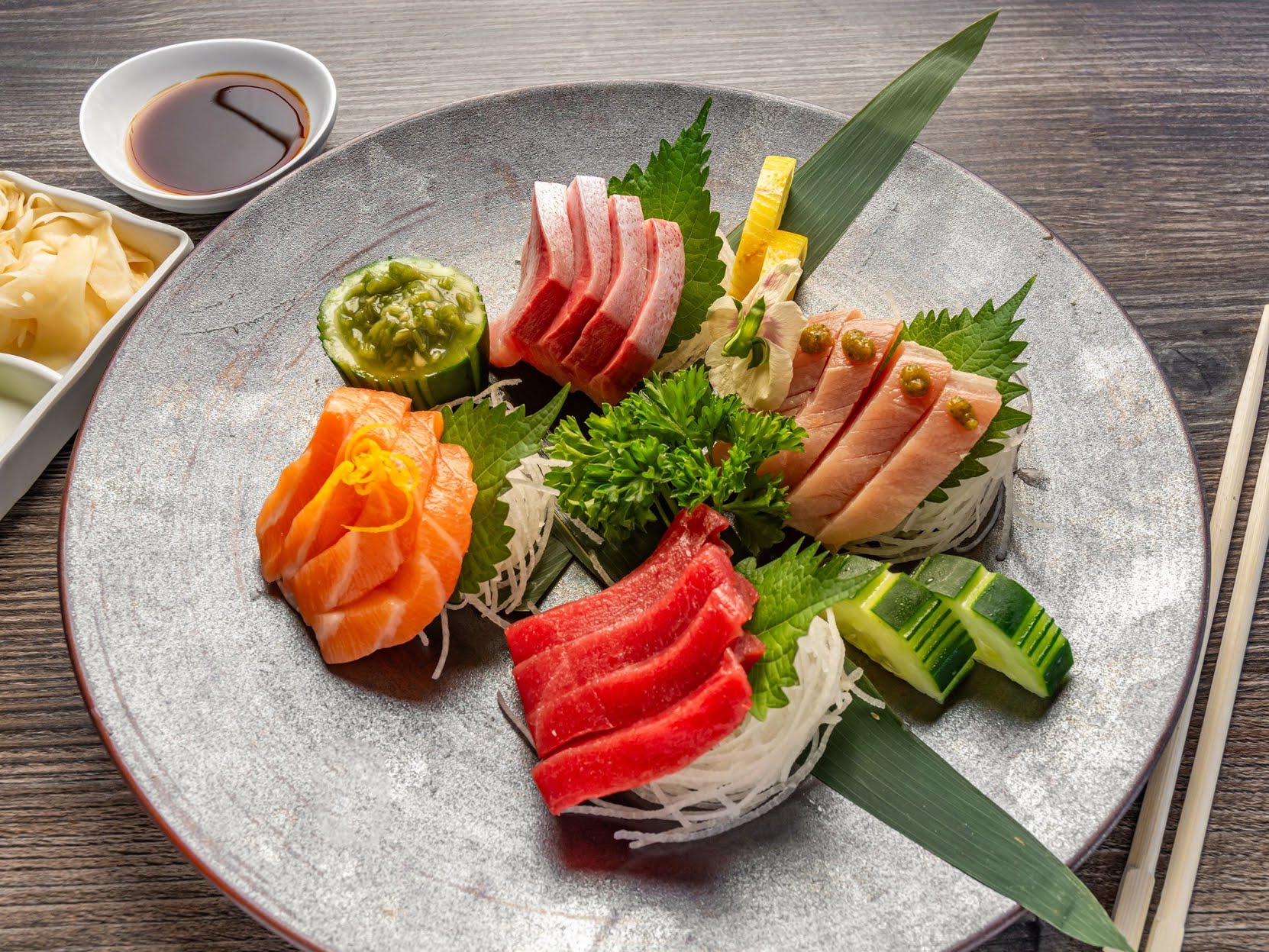 Love Boat Sushi by null