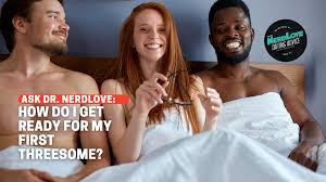 Mv ztu ytatzthkmc ntazltgwmgitztu nmvhowq xkeyxkfqcgdeqxryyw jpg x Girls do threesome