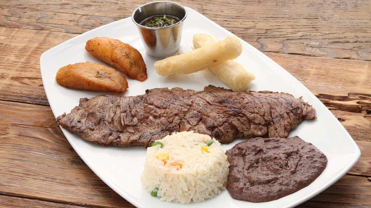 Gloria's Latin Cuisine by null