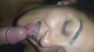 Amateur making greedy blowjob mobile porno videos movies jpg x Boquete amador