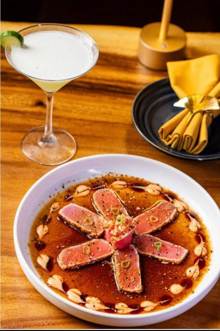 Tanka Modern Asian Cuisine & 川渝印象 by null