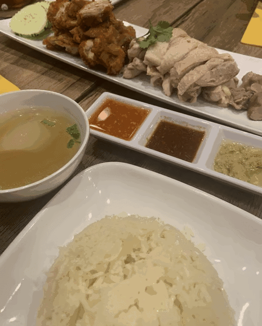 Cily Chicken Rice and Thai food by null