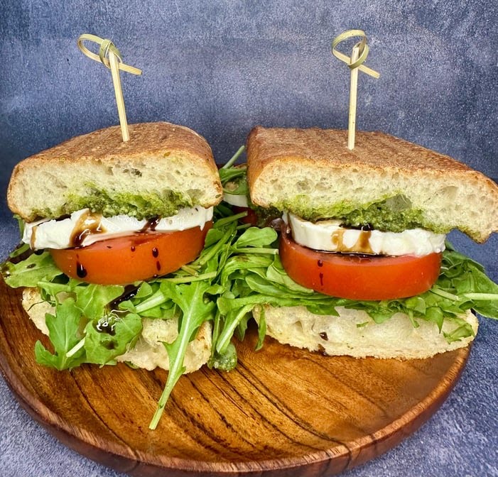 NORTH BUENA DELI (UPTOWN) by null