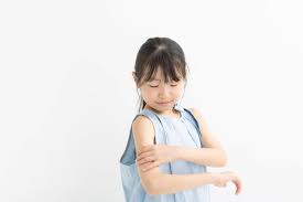 腋　小学生|ワキガに悩む思春期のお子様をお持ちのご家族の方へ │ ジョウクリニック美容ナビ