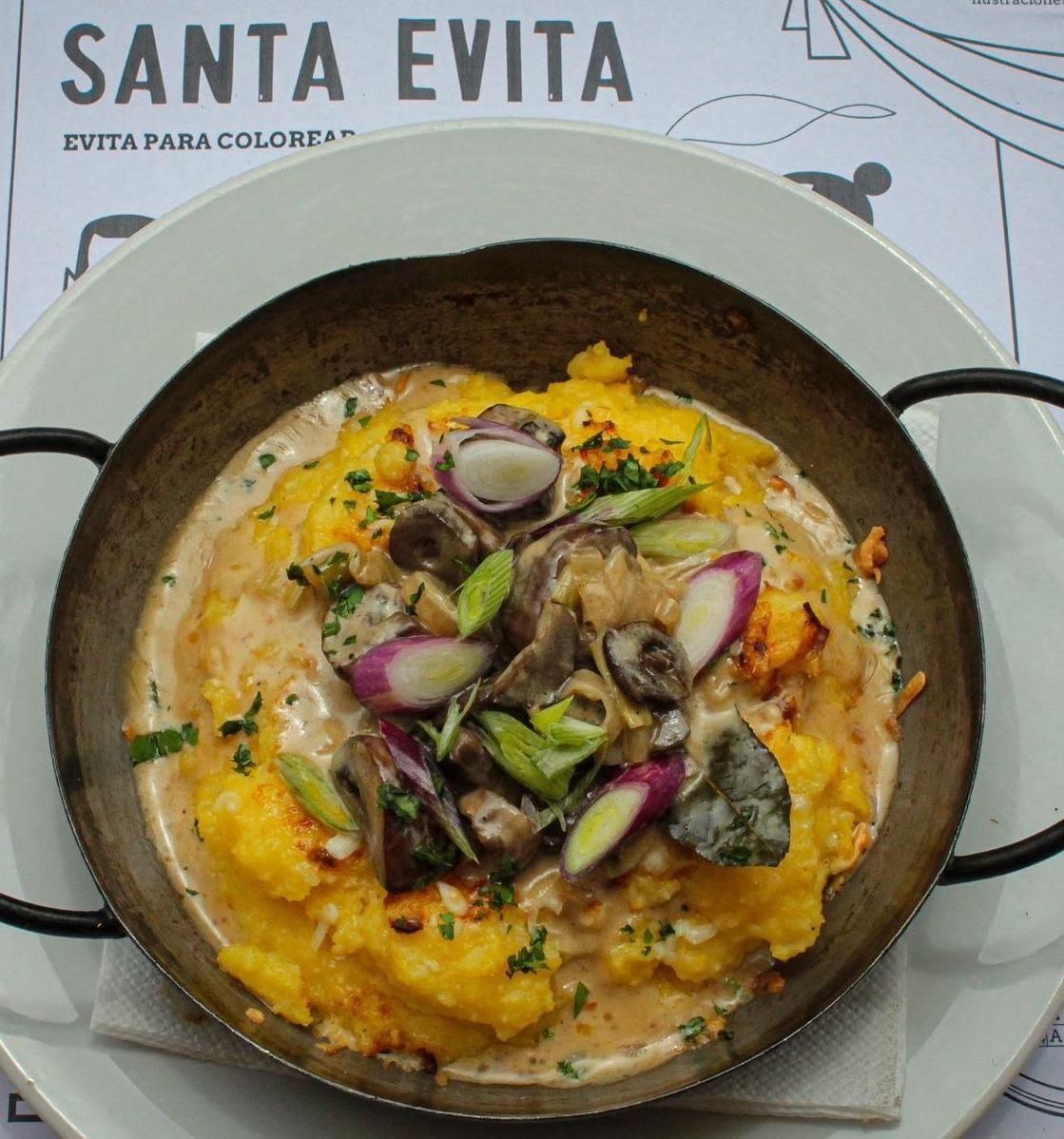 El Santa Evita by null