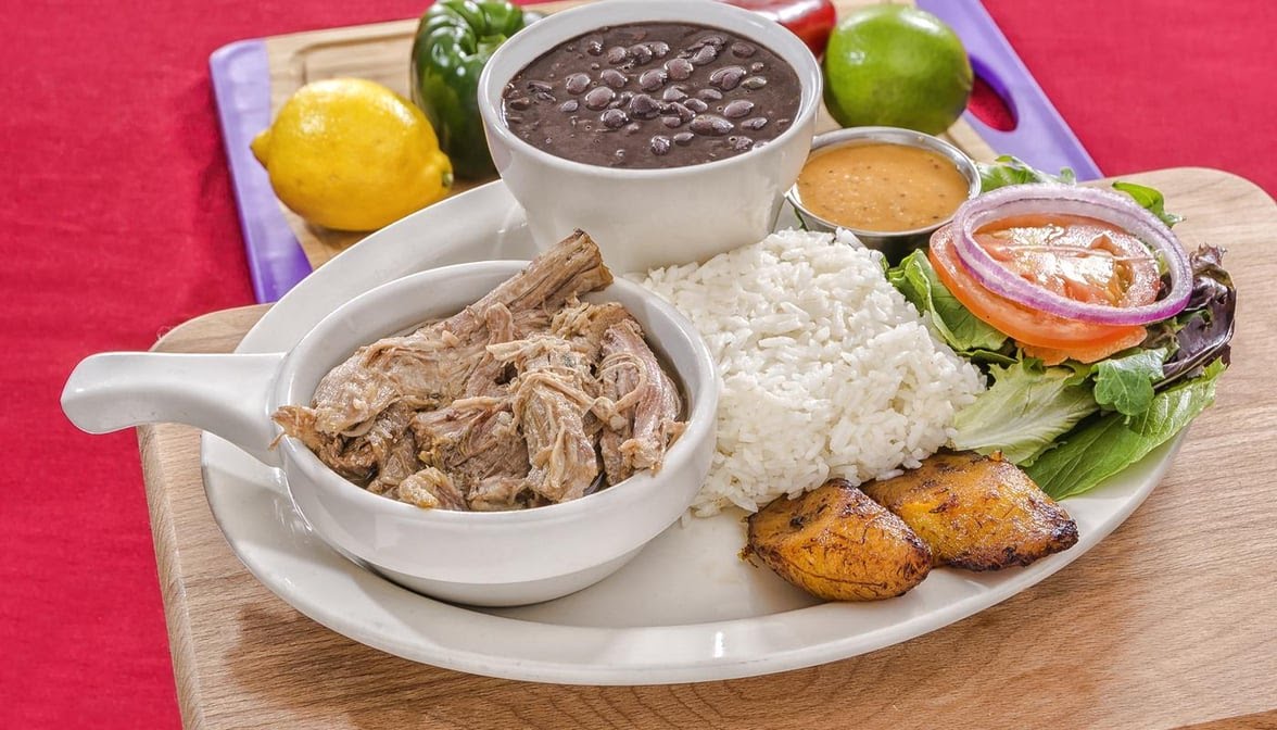 Papi's Cuban & Caribbean Grill by null