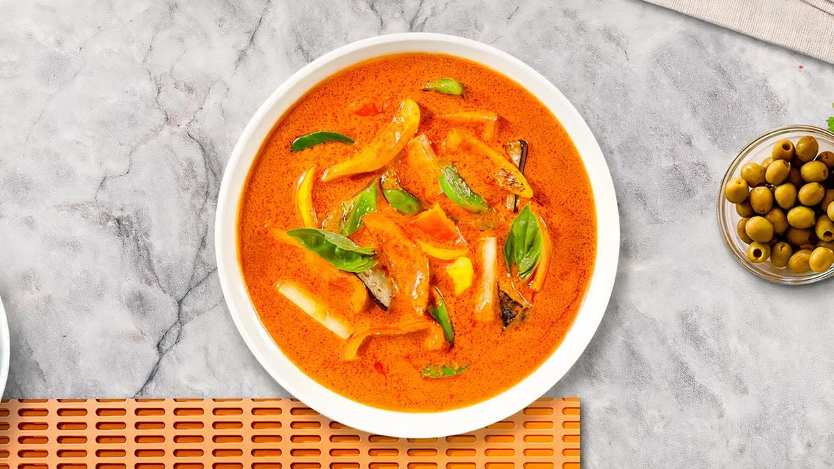 Beyond Thai Cafe by null