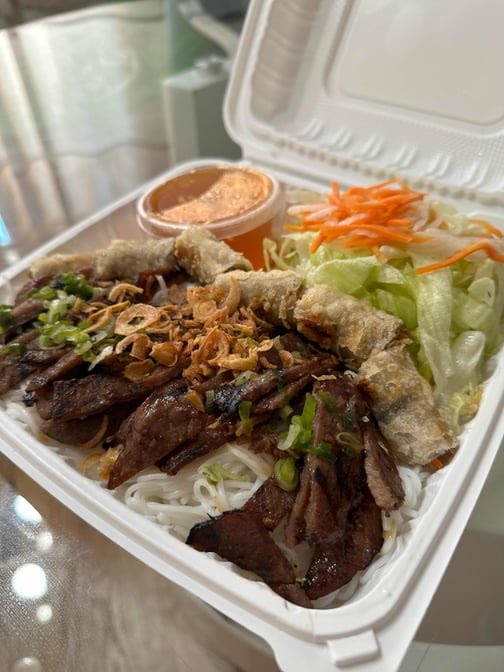 Pho Broadway by null