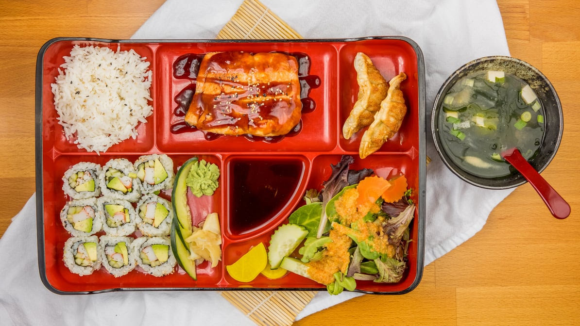 Midori Sushi by null