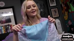 Naudia rio simon synister panties handjob suck jpg x Panty handjob