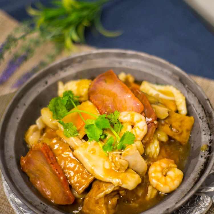 Wonton King by null