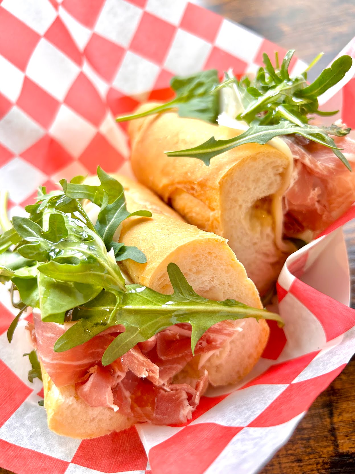 Tuscan Hen Market by null