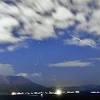 雲間に見えた光の筋 ふたご座流星群、出現ピーク 鹿児島市 | 鹿児島 ...