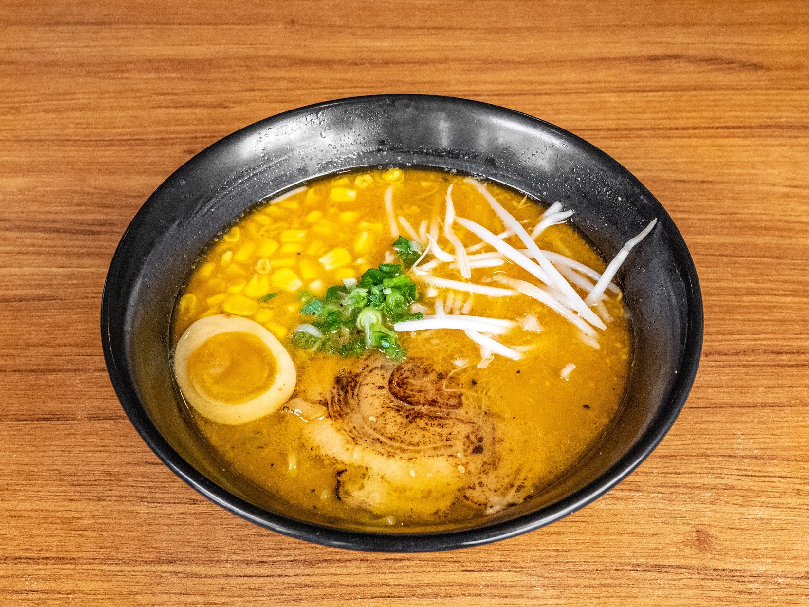 Hachi Ramen by null