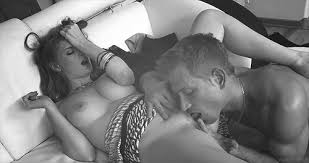 Sexo oral gif gif x Sexo oral gif