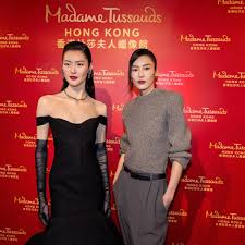 sexinsex|明星合成  杨紫|Angelababy楊穎| 香港杜莎夫人蠟像館