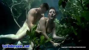 Underwater sex jpg x Underwater sex