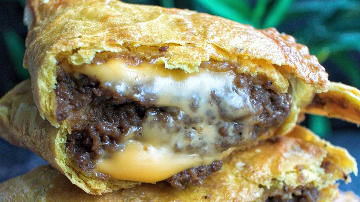 CRUMBS GOURMET PATTIES by null