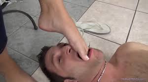 Stepbrother cum from footjob after licking feet and sucking toes jpg x Licking toes