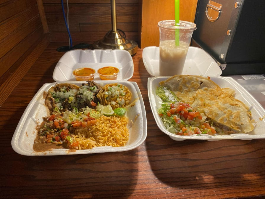 Qué Rico! by null