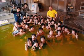 中国 女子小学生 お風呂|