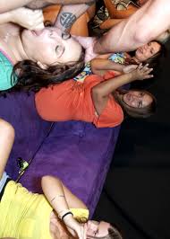 Ahr rumduuymlnznvjay di znzgwos xodkwndaxxzeuanbn jpg x Cfnm party blowjob