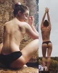 Sexy maisie williams jpg x Sexy maisie williams