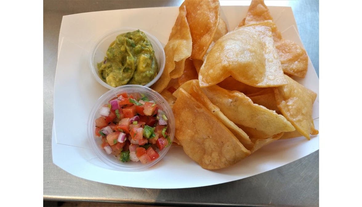 Lil' Simmzy's on the Deck by null