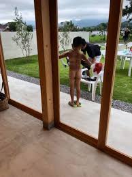幼稚園児水遊び全裸|高美台保育園 トピックス