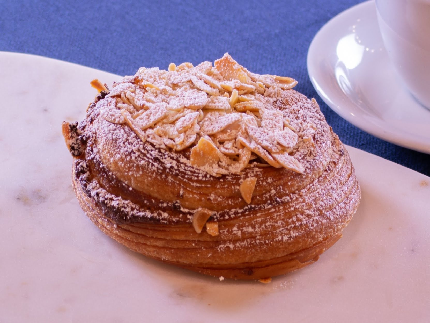 Bread Lounge by null