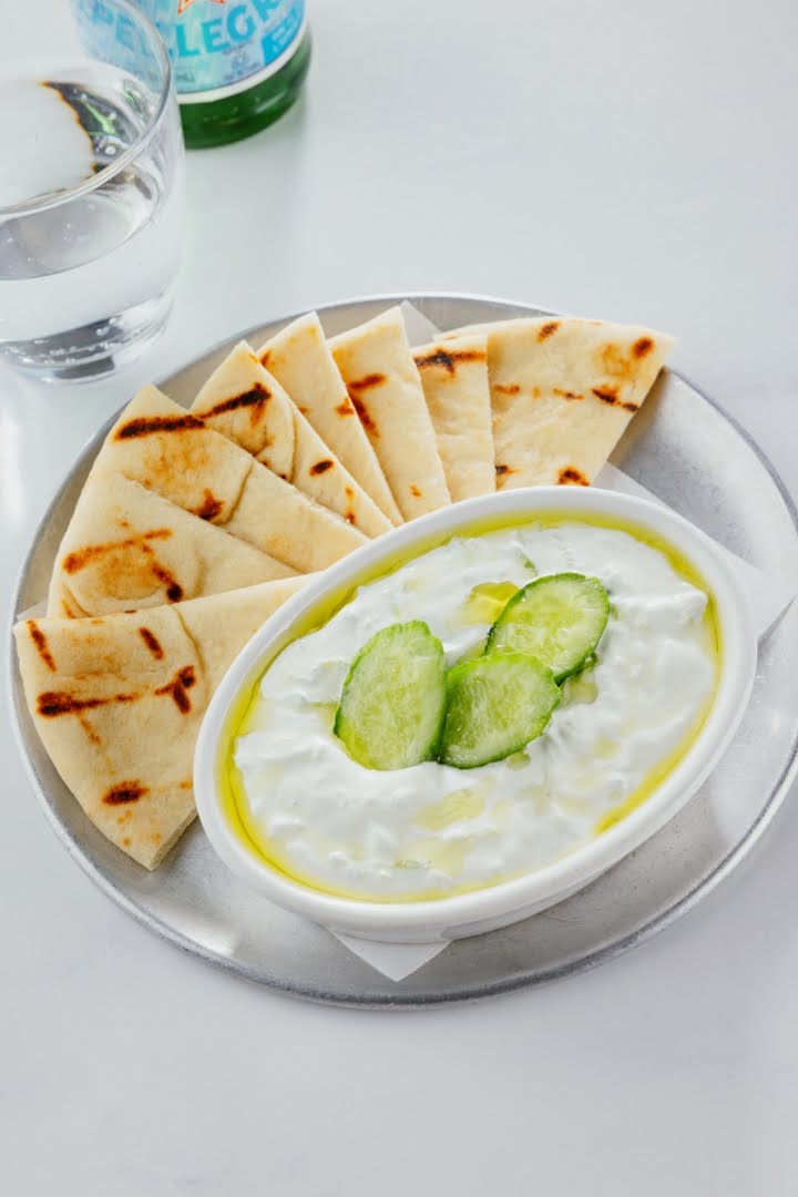 Meráki Greek Grill by null