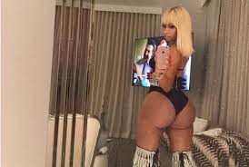 Nicki minaj toes licked steamy hot tub video jpg x Nicki minaj sex