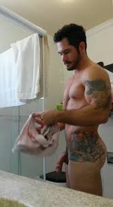 Gay hunk jpg 166x352 Gay hunk