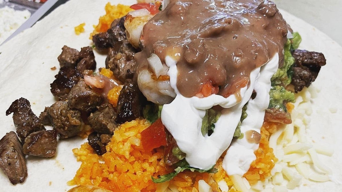 El Pueblo Taqueria by null