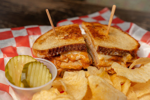 Kelliann’s Bar & Grill by null