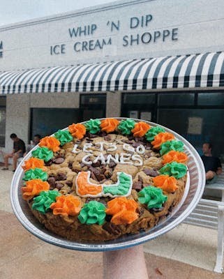 Whip'n Dip Ice Cream Shop by null