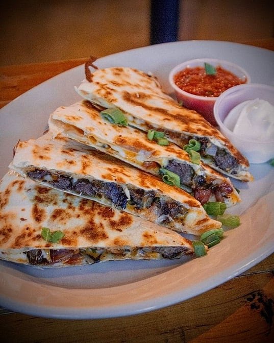 Mouton's Bistro & Bar by null