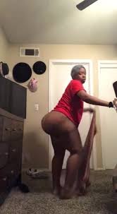 Big juicy ass latina twerking in booty shorts jpg x Big booty twerking