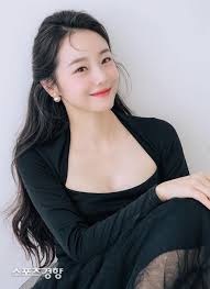  이시원fake nude |서울대 출신 배우…과감한 노출도 두렵지 않아 - 스포츠경향