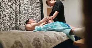 Asian massage parlor handjob jpg x Massage parlor handjob