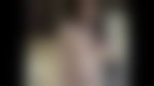 cute girl nude|Cute nude girl posing naked for art photographyの写真素材 [3943135] - PIXTA