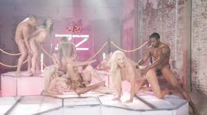 Pornstarslikeitbig model jpg x Brazzers stars